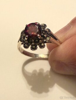 Stříbrný prsten přírodní granát, markazity - 8