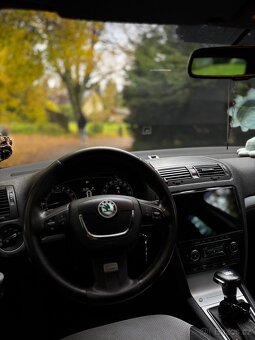 Škoda Octavia II RS - 8