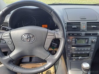 Toyota Avensis  2.0 D4D 93 kw - 8