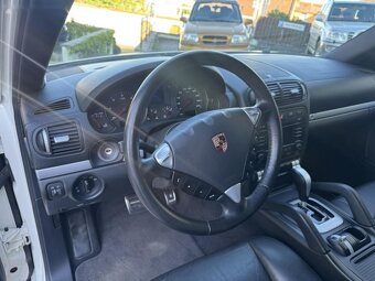 Porsche Cayenne,Diesel 176kW - 8