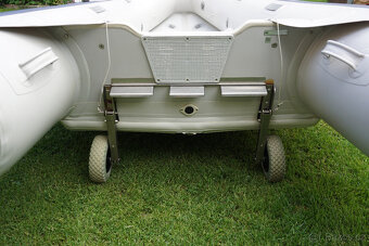 Člun HonWave T38-IE2 LG - 8