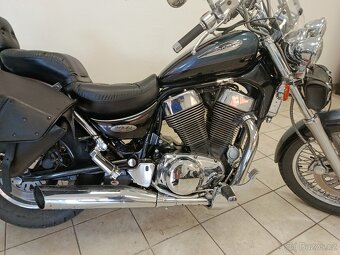 Suzuki VS 1400 Intruder - 8