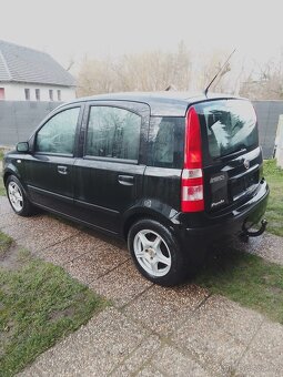 Fiat Panda 1.1 BENZÍN ROK 2009 - 8