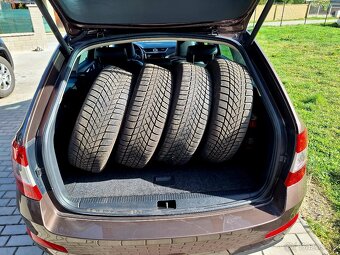 ŠKODA OCTAVIA L&K III 4x4 2.0TDi 135kW COMBI - 8