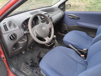 Fiat Punto 1.2 Klimatizace - 8