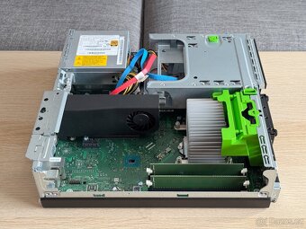 Fujitsu Esprimo D556 - i5-6400, 8GB RAM, 500GB, GTX745 - 8