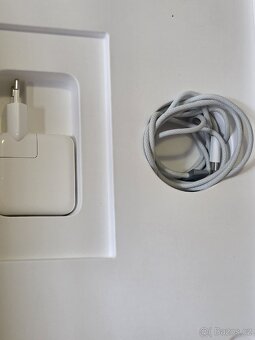 Macbook Air 15'' M4 2025 16/512GB (záruka) - 8