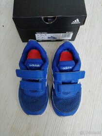 Tenisky Adidas Tensaur. Vel 26. - 8