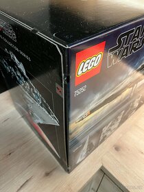 LEGO® Star Wars 75252 Imperiální hvězdný destruktor UCS - 8
