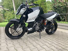 Ktm SuperDuke 990 - 8