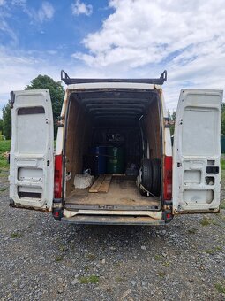 Iveco Daily dvoumontažka - 8