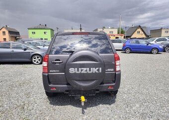 Suzuki Grand Vitara 2.4i 4x4 Tažné, Výhřev. Sed. benzín - 8