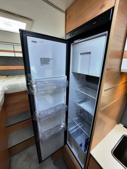 Obytný automobil Fiat Ducato Dethleffs 05/2025 - 8