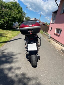 Triumph Tiger 1050 - 8