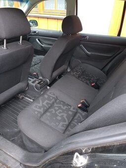 VW Golf IV 1,4 16V  55kW rok 1999 - 8