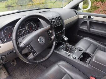 VW Touareg 3.0 TDi 176kw,R-Line, Manuál.2008,4x4. - 8