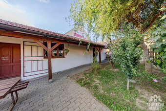 Pronájem bytu 1+kk, 27 m² v rodinném domě, Hluk - 8