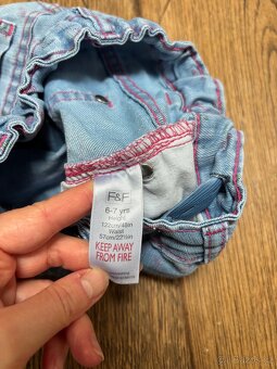 Troje dívčí kraťasy, vel. 116/122 cm - 8