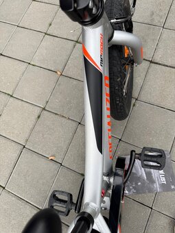 Dětské kolo Specialized Riprock 16 - 8