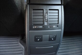 Škoda Octavia 1,8 TSi 4x4,PR.SERVIS ŠKODA - 8