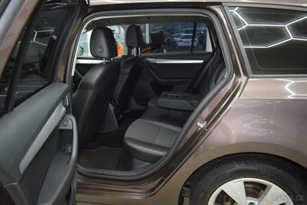 Škoda Octavia 2,0 TDI 103 kW, Elegance,DSG,NAVI, - 8