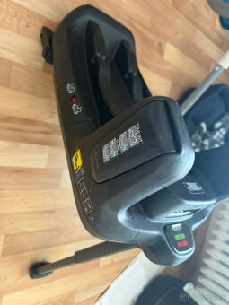 Autosedačka + isofix - 8