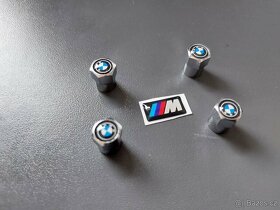 Sada BMW znaků s klíčenkou - hezký dárek - 8
