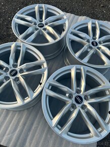 AUDI SPORT - NOVÁ SADA A4 B9 - 8