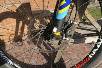 Prodám horské kolo Specialized - 8