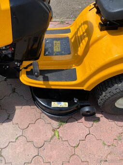 Zahradní traktor traktůrek CUB CADET LT2 - 8