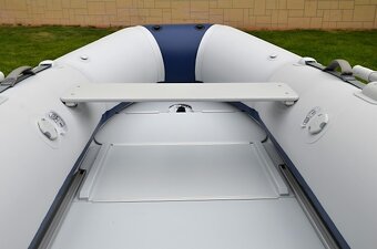 POZOR prodám nafukovací člun ZODIAC CADET 285 S - 8