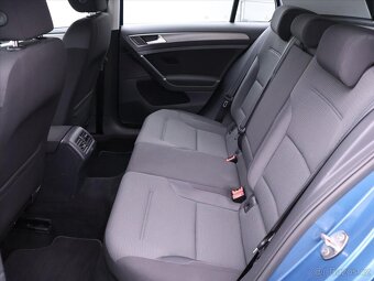 Volkswagen Golf 1,4 TSi 103kW Comfort Serv.Kni (2013) - 8