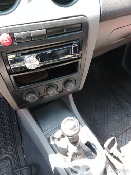 seat ibiza - 8