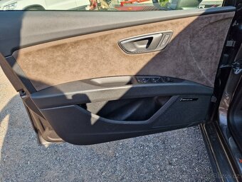 Seat Leon 2,0TDI X-PERIENCE 4DRIVE - 8