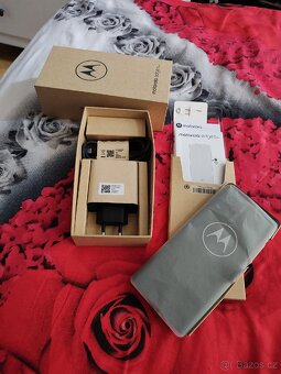 Motorola edge 30 ultra 12/256 dual SIM - 8