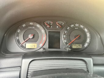 Škoda Superb 2.8 v6 142kw - 8