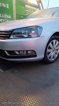 Volkswagen Passat B7 2.0 TDi - 8