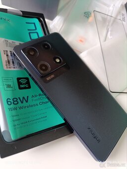 Infinix Note 30 PRO 16GB/256GB - 8