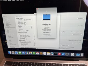 Macbook Air 13'' 2022 / M2 / 8GB / 256GB SSD - 8