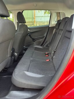 Peugeot 1.2 pur Tech 2008 - 8