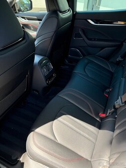 Maserati Levante SQ4 316 KW, autorizovaný servis, 81 000 km - 8