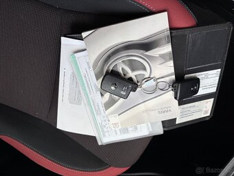 Toyota Yaris 1,5i r.v 2017 naj 20t - 8