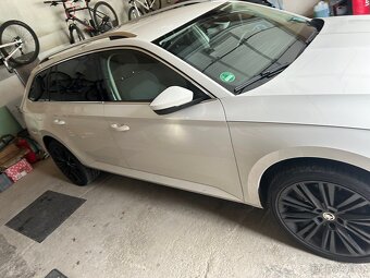 Prodam skoda superb 3 kombi 4x4 - 8