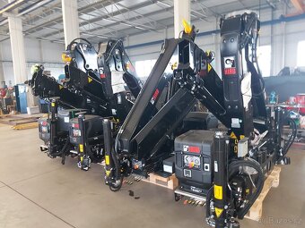 PRODÁM HYDRAULICKOU RUKU HIAB 138 - RÁDIO - 8