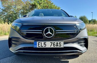 Mercedes-Benz EQA 350 4MATIC AMG - 8