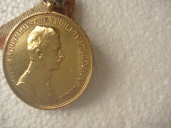 R-U zlatá medaile statečnost FORTITVDINI Karel I. WW 1 - 8