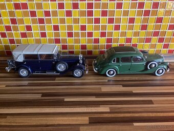 Modely Škoda ABREX 1:18 - 8