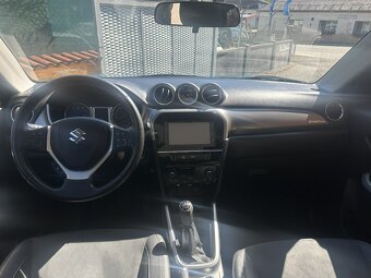 Suzuki Vitara 1.6i 88kW 4x4 AllGrip serviska - 8