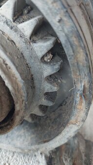 Ford Ranger – Kardan zadní - 8