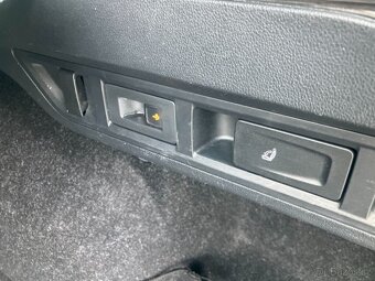 Škoda Octavia 2.0TDI DSG STYLE+ MATRIX TZ - 8